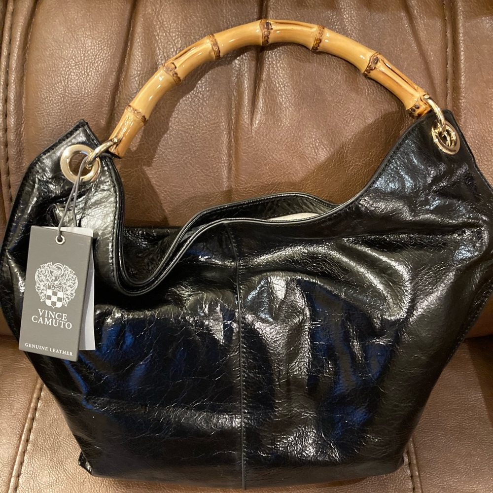 BLACK LEATHER HOBO BAG